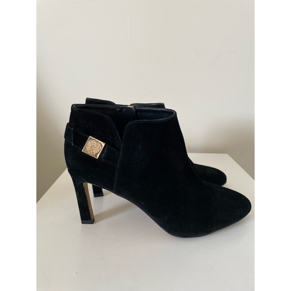 Elegant Women’s Vince Camuto Black Suede Ankle Boots Booties Size 11 M